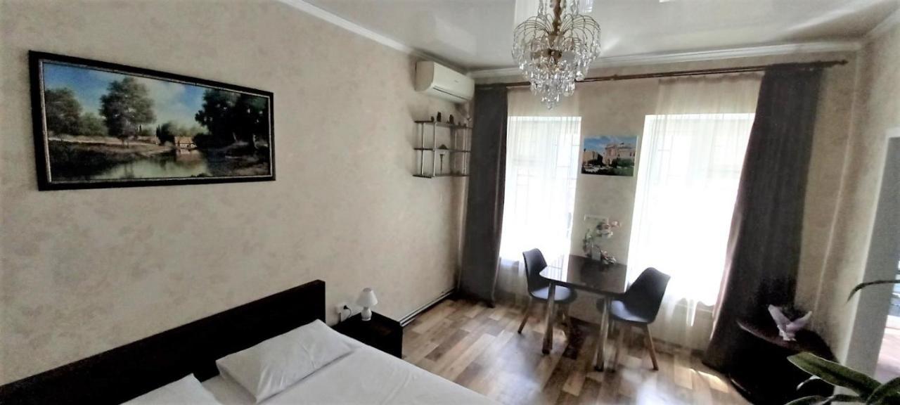 Apartments Ilona Odesa Exterior photo